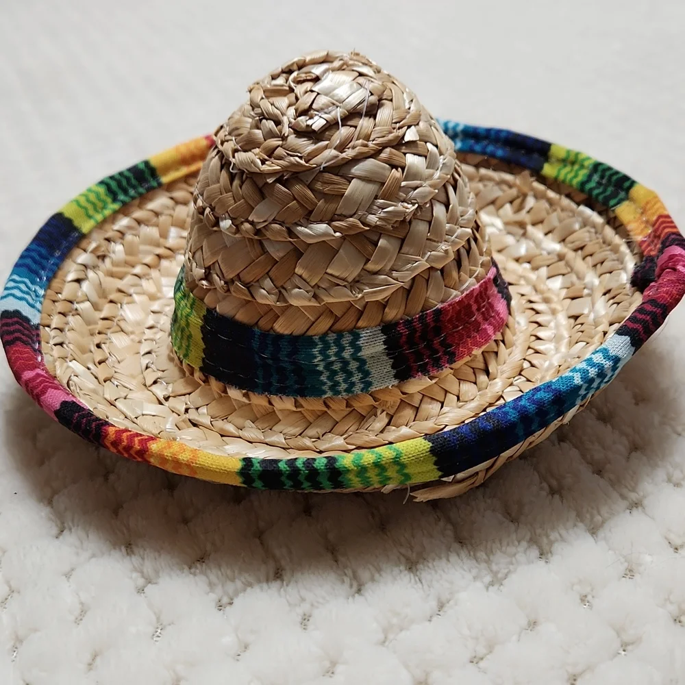 **HP**Small Animal Sombrero